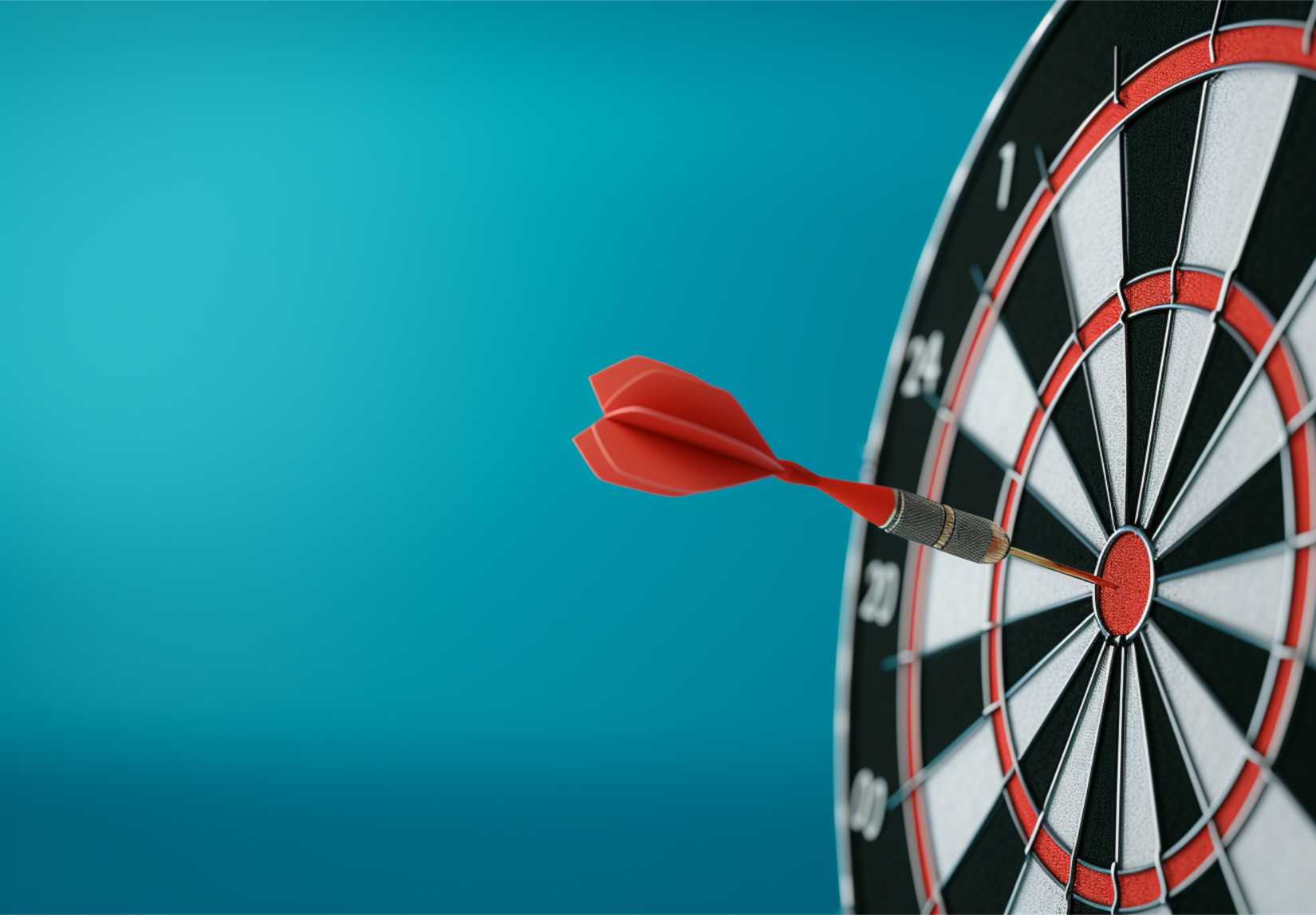 3d-rendering-arrow-hitting-target (1)